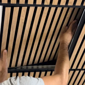 Akustinės pakabinamų lubų plokštės